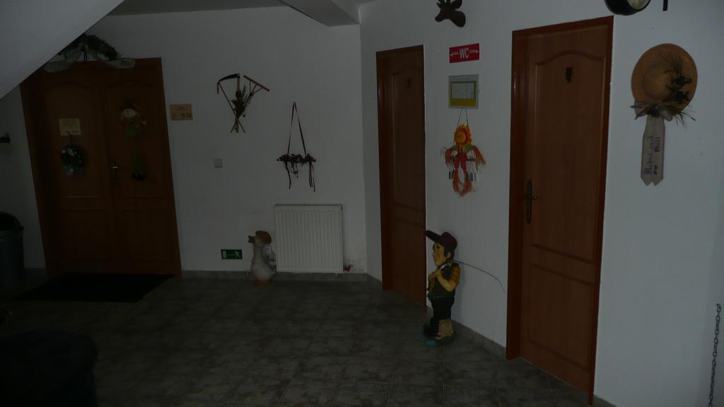 Nebanice Penzion Hajsky Mlyn מראה חיצוני תמונה